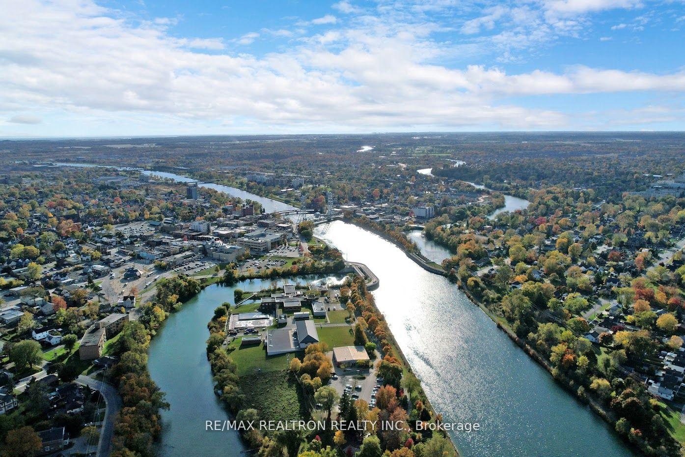 Photo 39 of 14 Myrtle Avenue, Welland, Welland Downtown — HOMEH