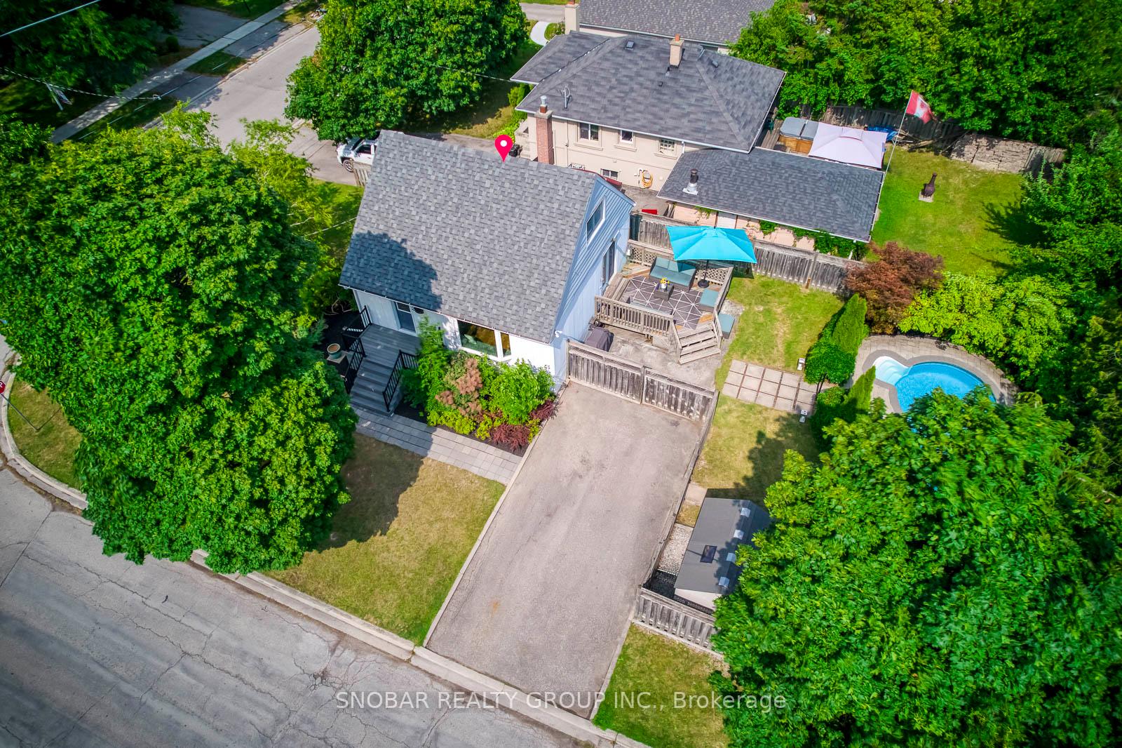 Photo 32 of 3 Burchell Road, Etobicoke, Elms-Old Rexdale — HOMEH
