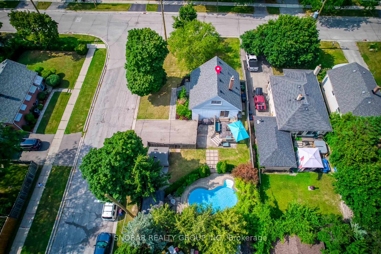 Photo 35 of 3 Burchell Road, Etobicoke, Elms-Old Rexdale — HOMEH