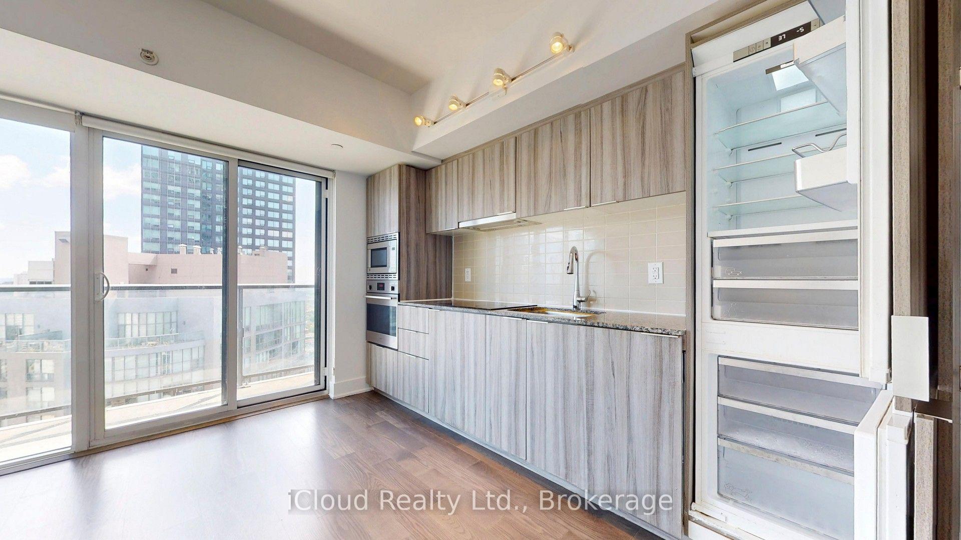 Photo 9 of Unit 2818, 955 Bay Street, Toronto, Bay Street Corridor — HOMEH