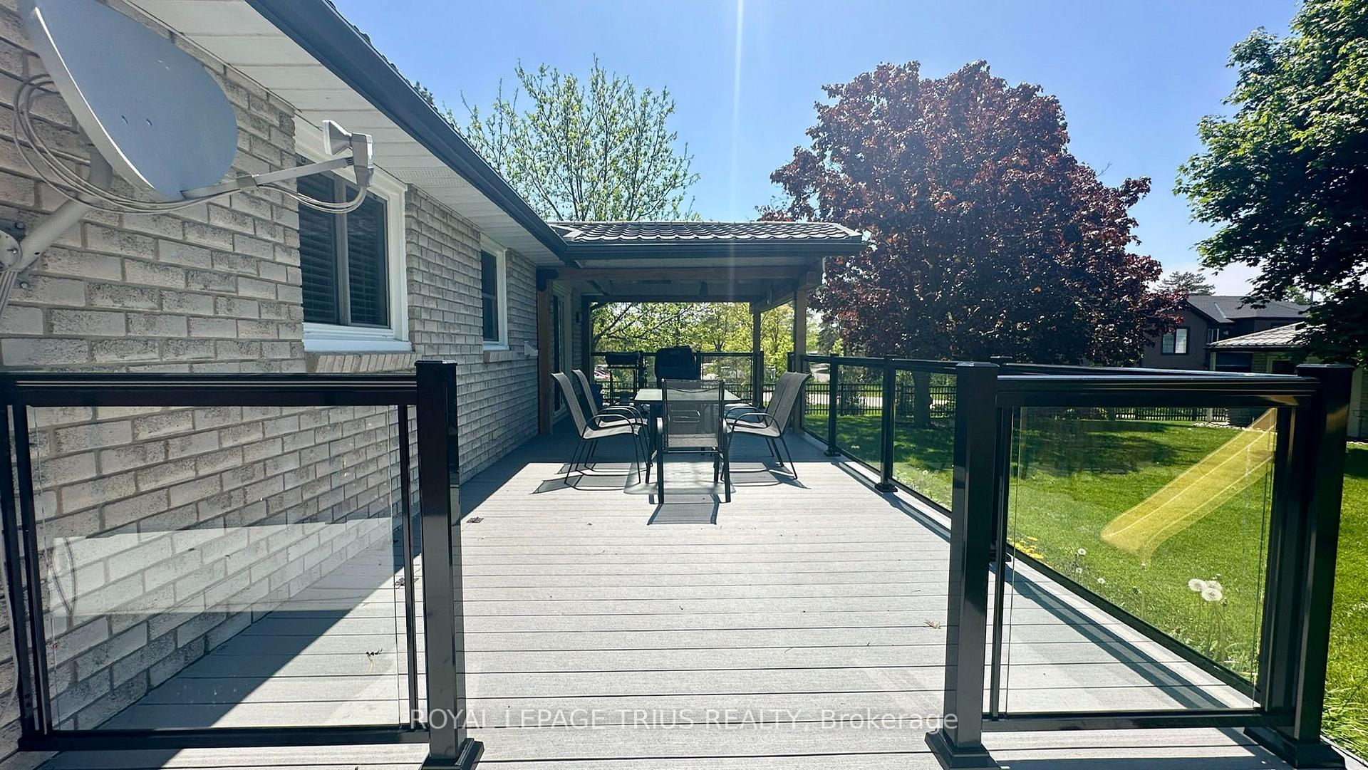 Photo 14 of 1 Edenridge Drive, Haldimand — HOMEH