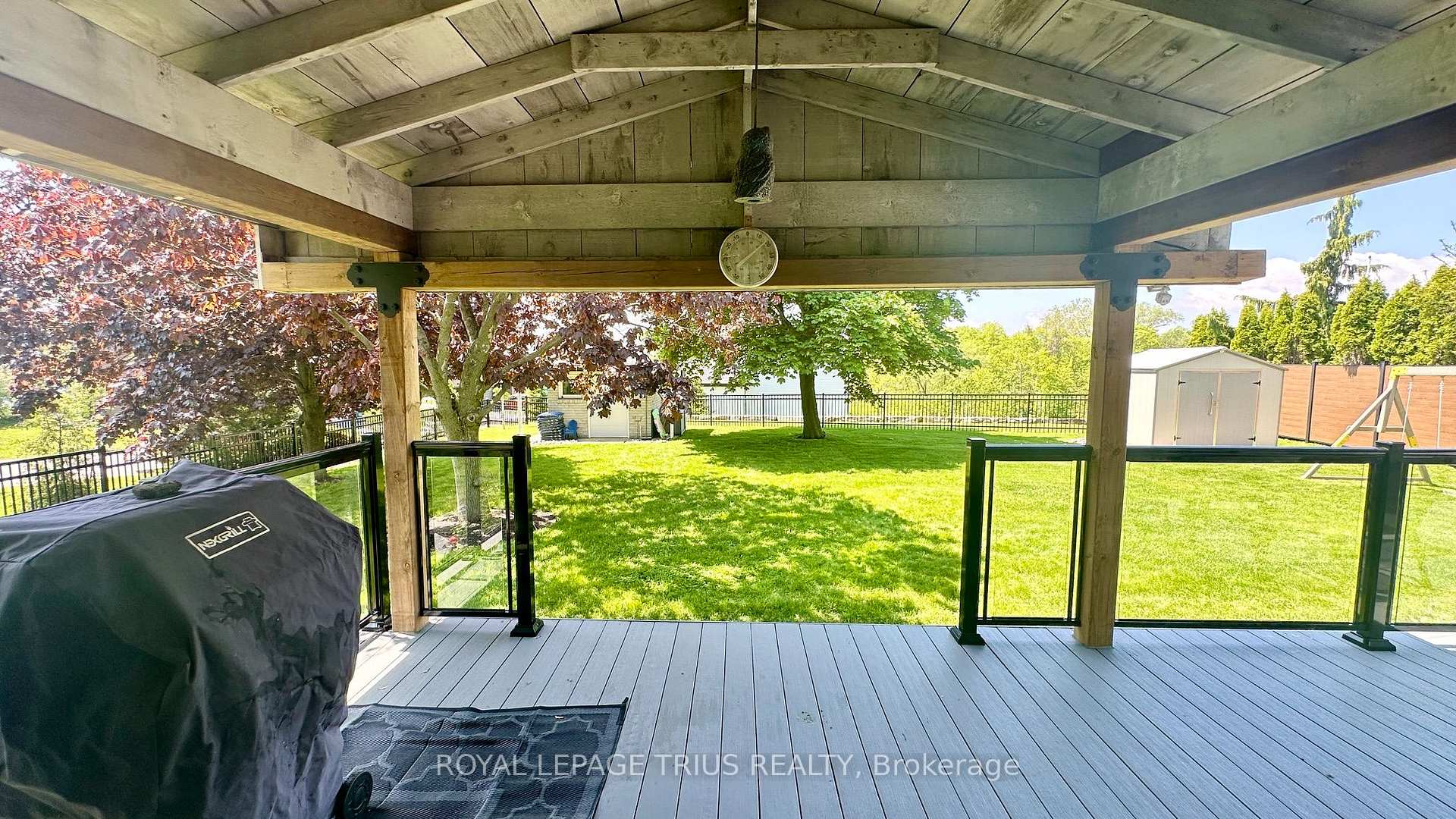 Photo 15 of 1 Edenridge Drive, Haldimand — HOMEH