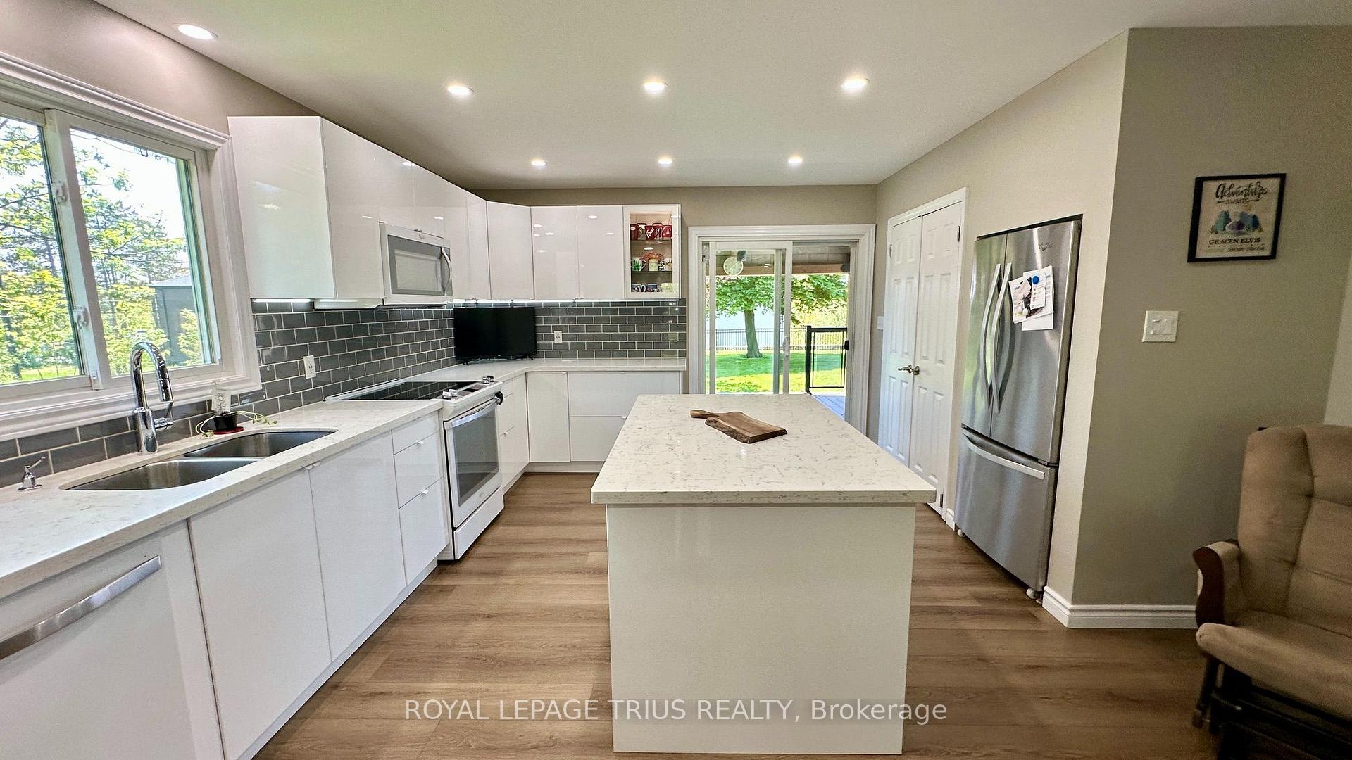 Photo 20 of 1 Edenridge Drive, Haldimand — HOMEH