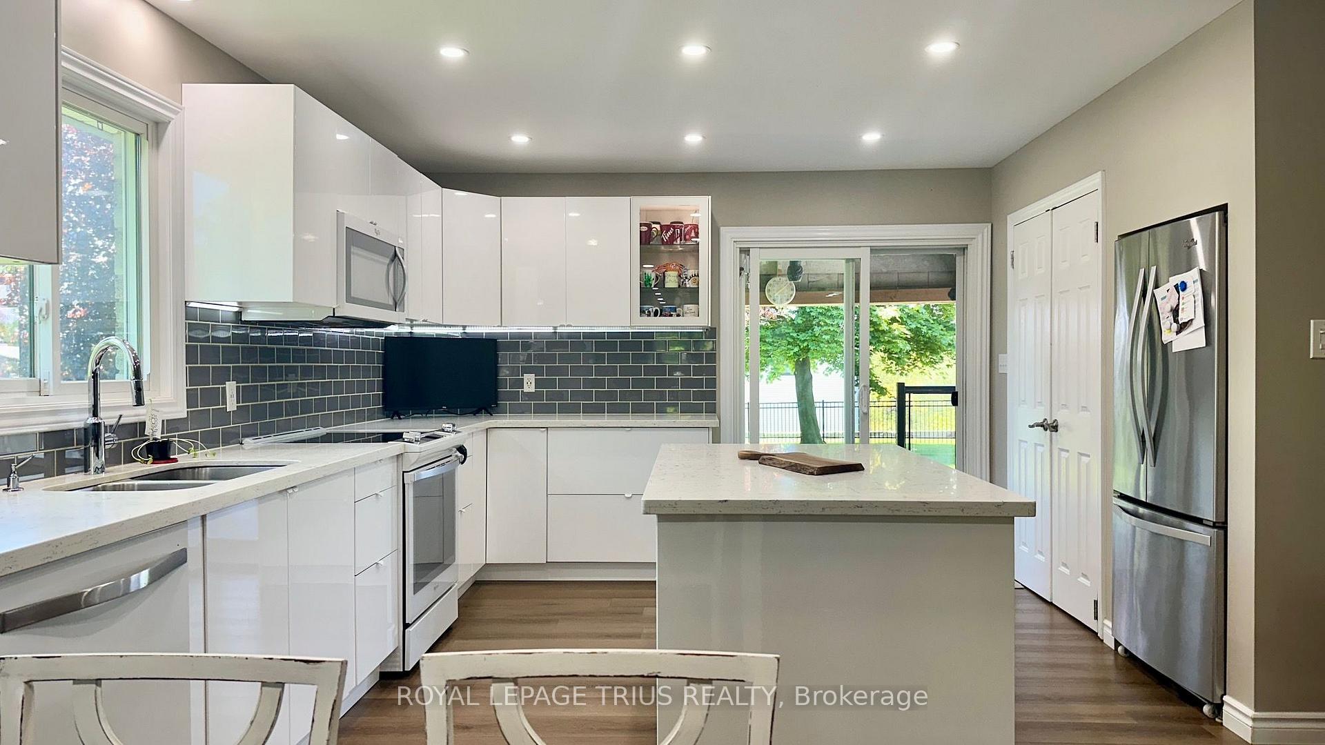 Photo 21 of 1 Edenridge Drive, Haldimand — HOMEH