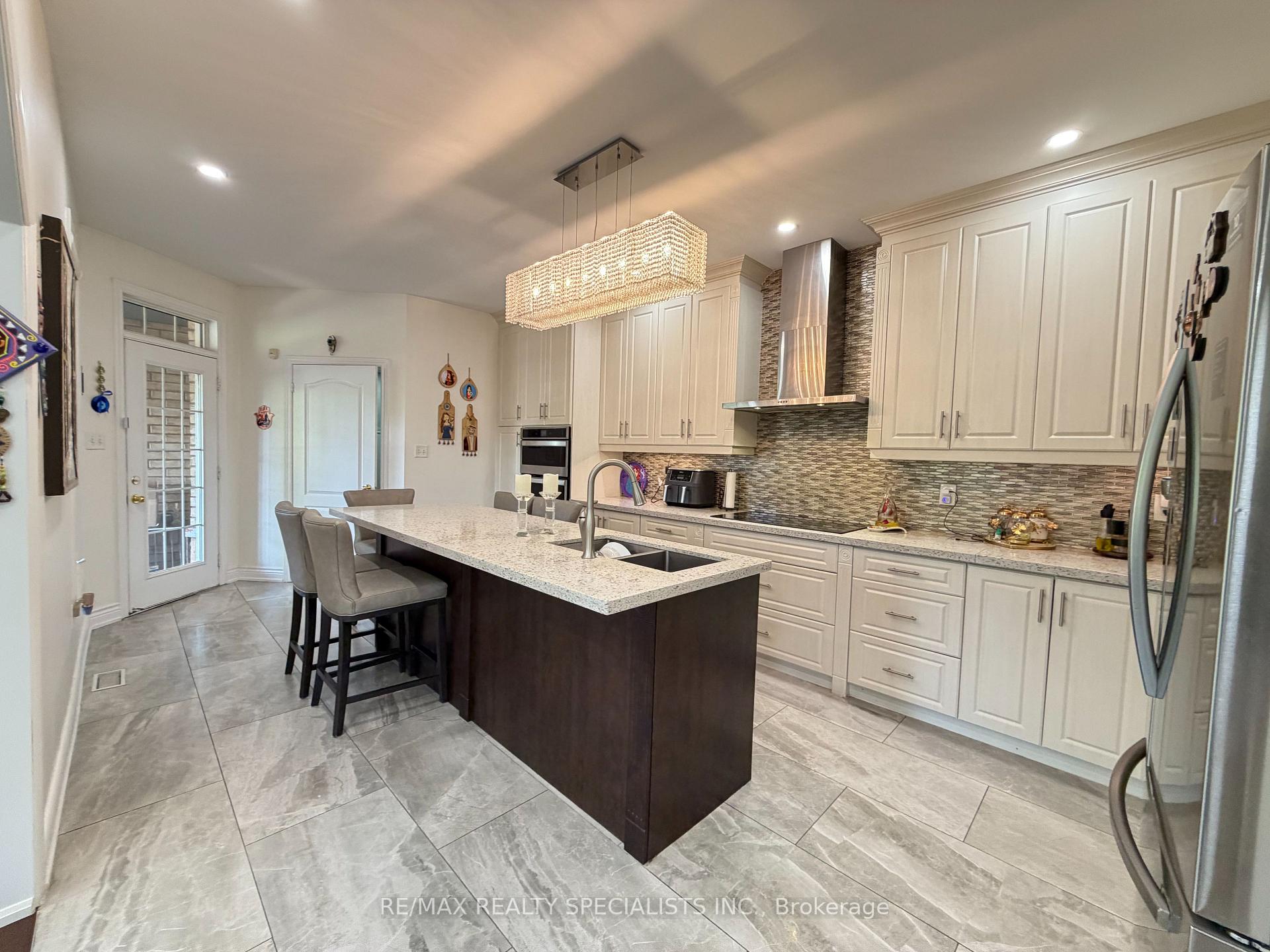 Photo 13 of 214 Mccready Drive, Milton, Scott — HOMEH