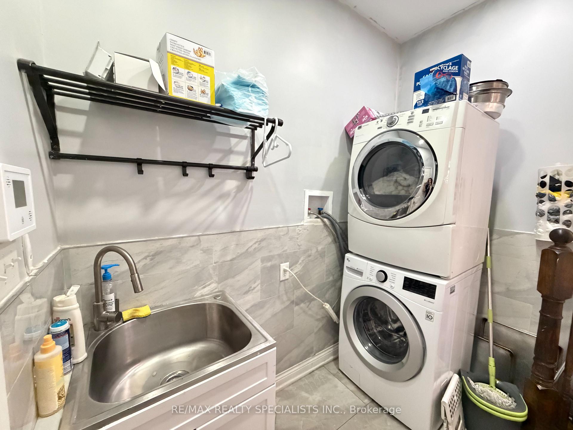 Photo 25 of 214 Mccready Drive, Milton, Scott — HOMEH
