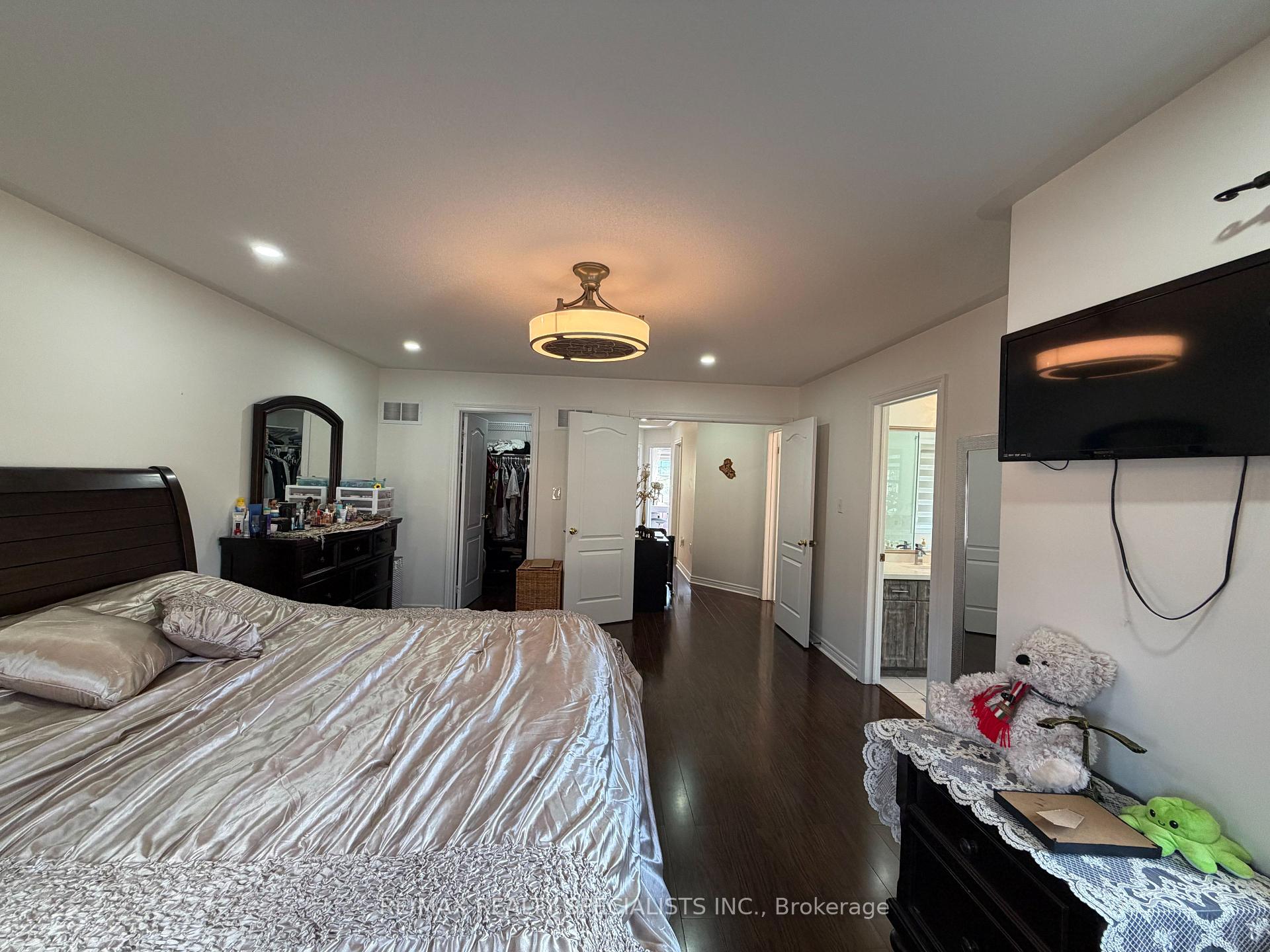 Photo 31 of 214 Mccready Drive, Milton, Scott — HOMEH