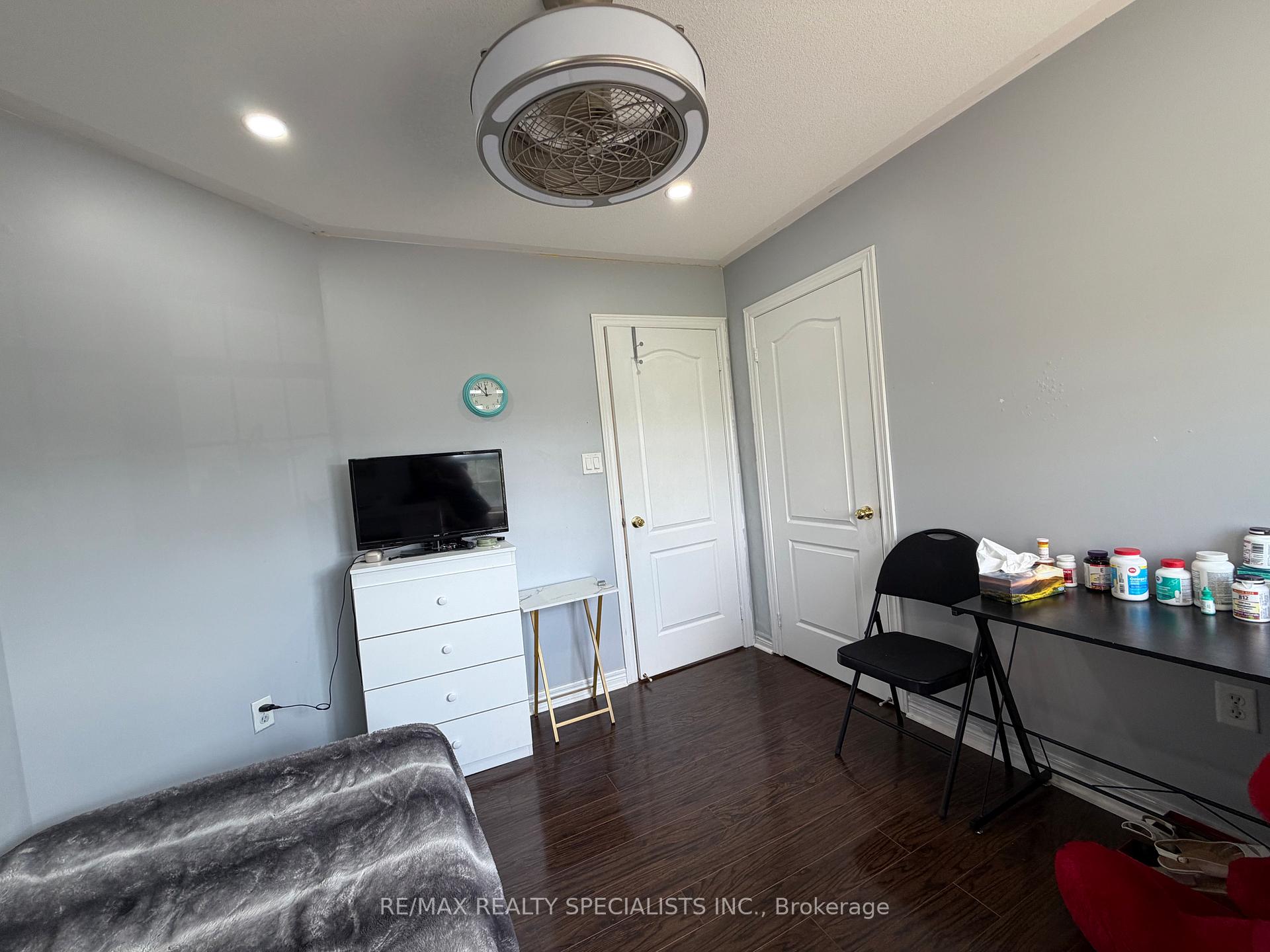 Photo 35 of 214 Mccready Drive, Milton, Scott — HOMEH