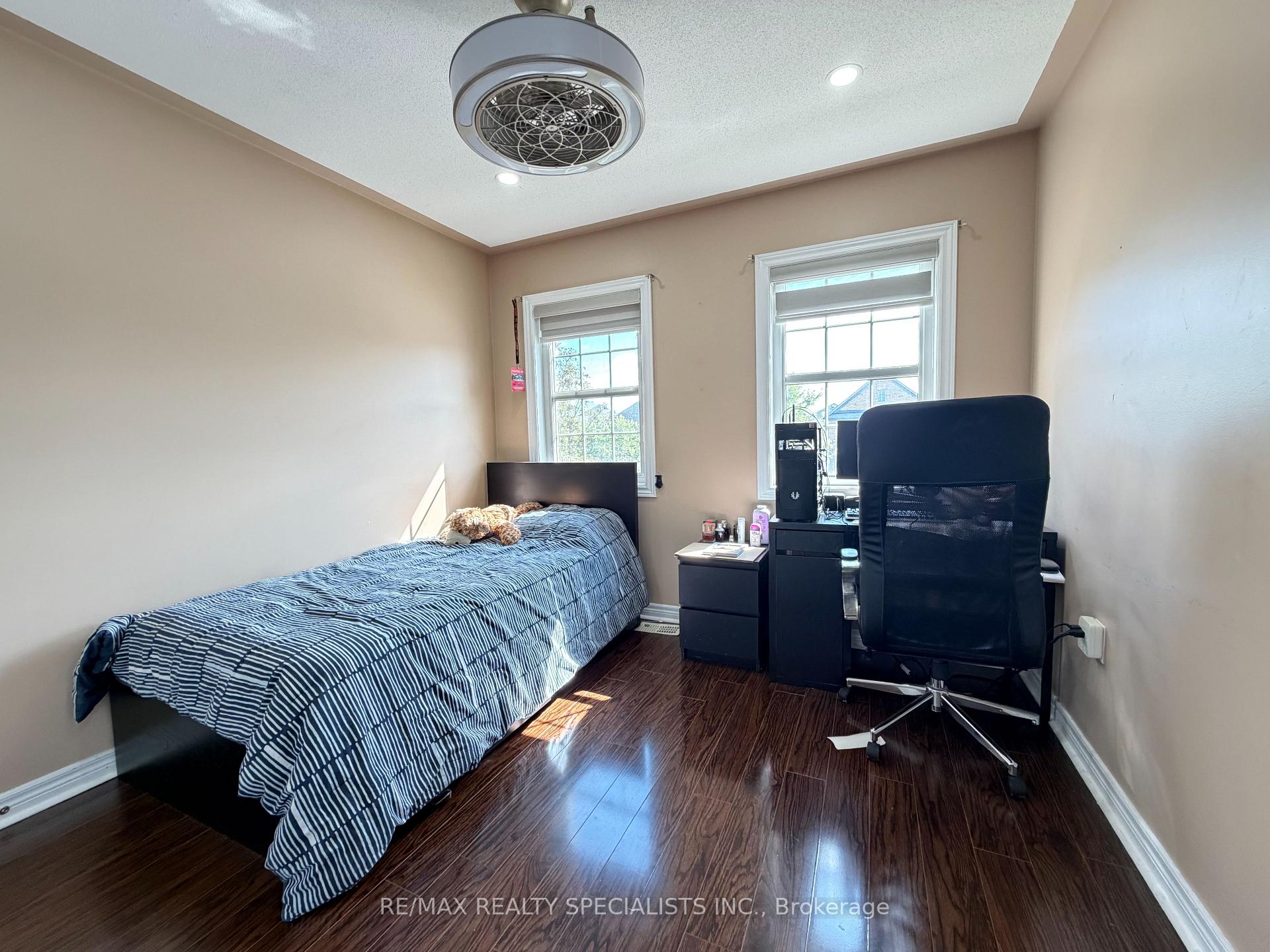 Photo 38 of 214 Mccready Drive, Milton, Scott — HOMEH