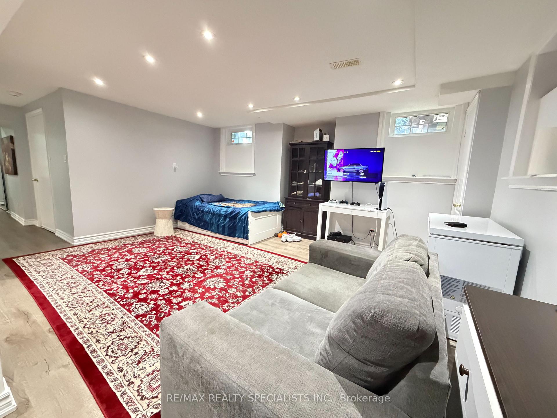 Photo 44 of 214 Mccready Drive, Milton, Scott — HOMEH