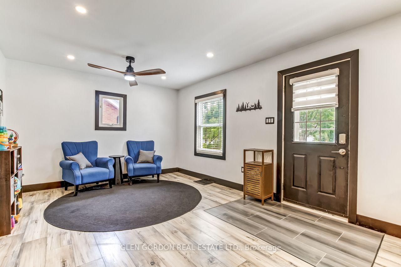 Photo 21 of 1620 Scott Street, London, East H — HOMEH