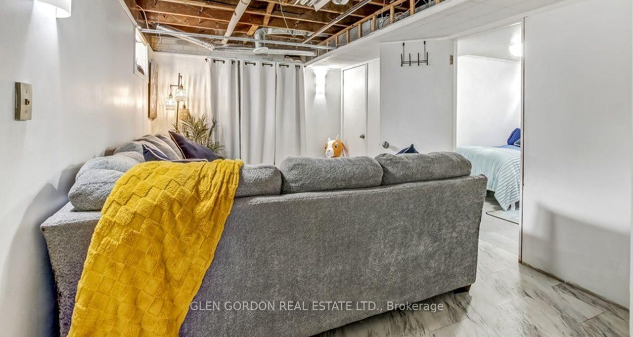 Photo 41 of 1620 Scott Street, London, East H — HOMEH
