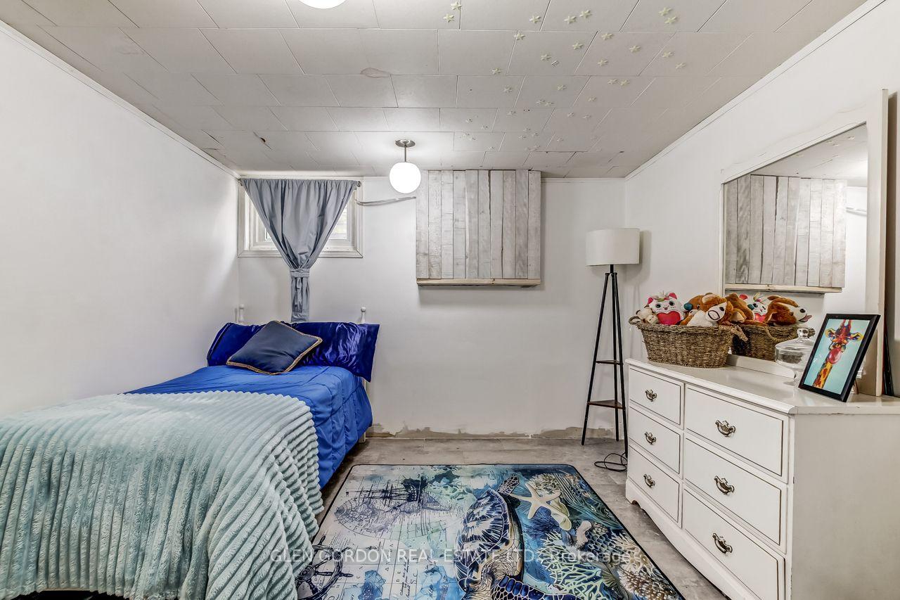 Photo 43 of 1620 Scott Street, London, East H — HOMEH