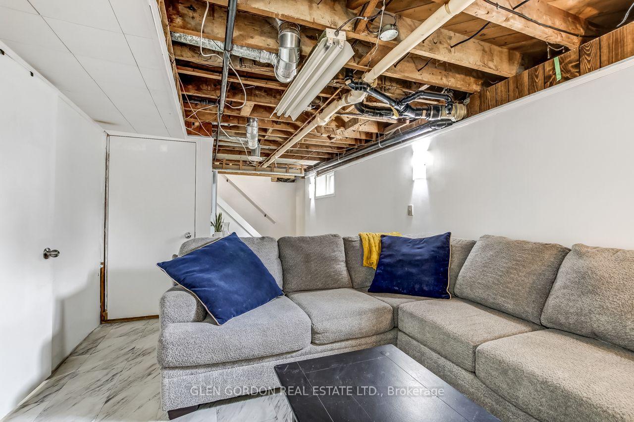 Photo 56 of 1620 Scott Street, London, East H — HOMEH