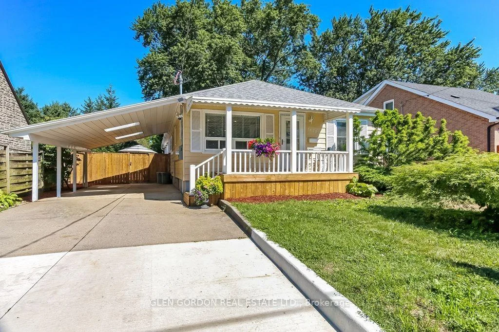 Photo 1 of 1620 Scott Street, London, East H — HOMEH
