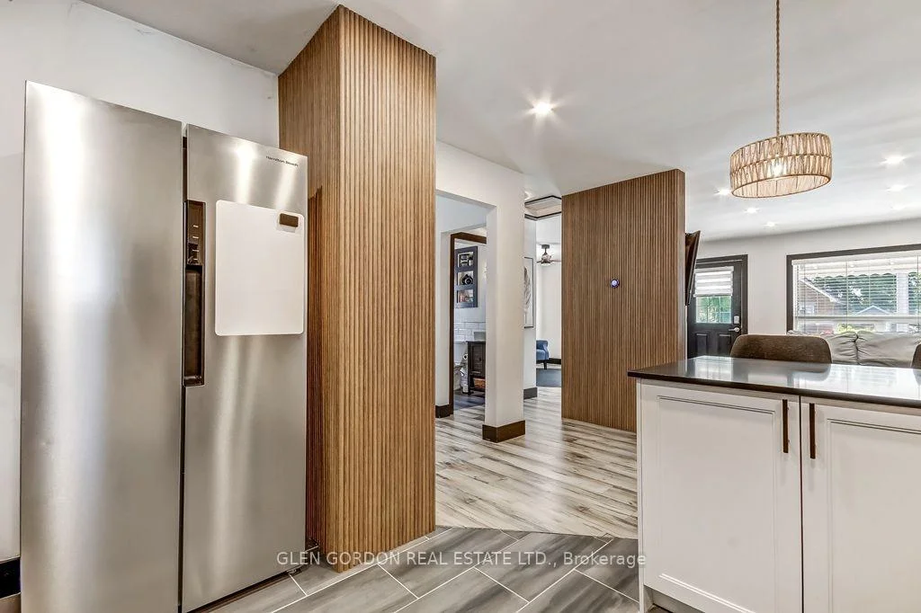 Photo 20 of 1620 Scott Street, London, East H — HOMEH
