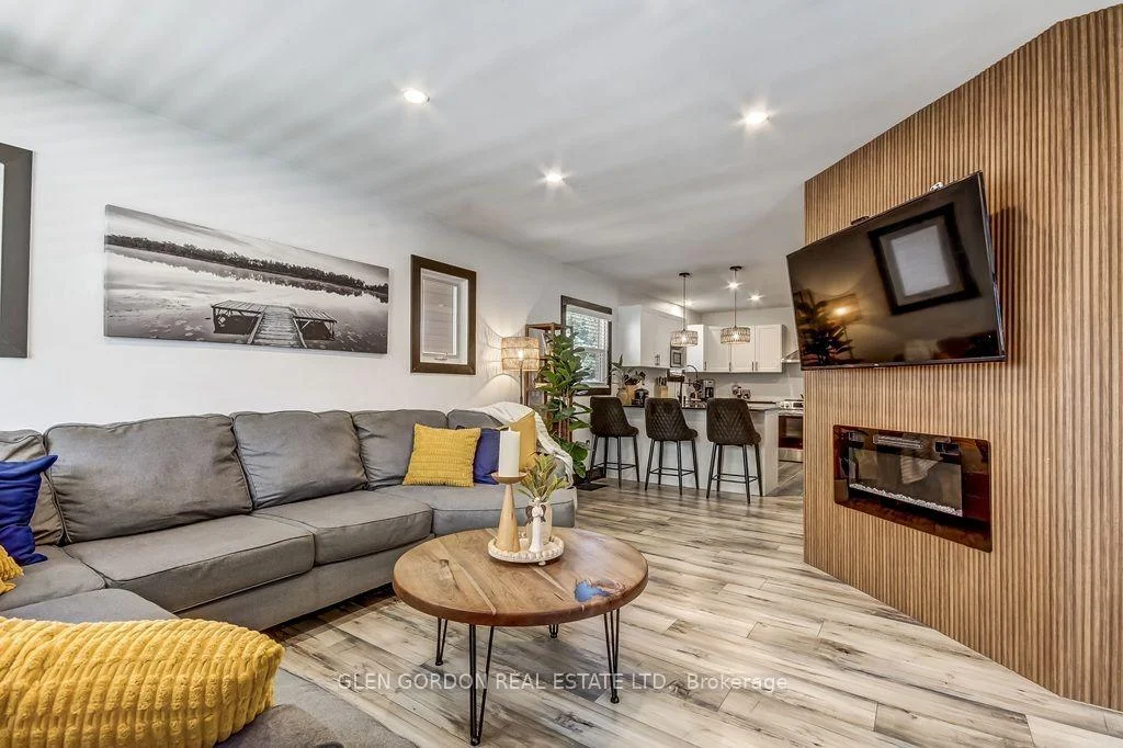 Photo 22 of 1620 Scott Street, London, East H — HOMEH