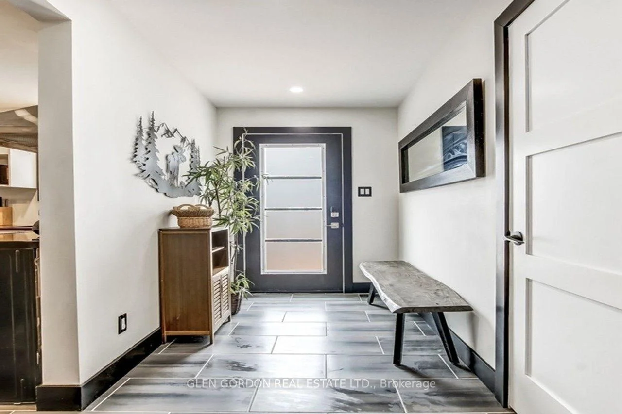 Photo 36 of 1620 Scott Street, London, East H — HOMEH