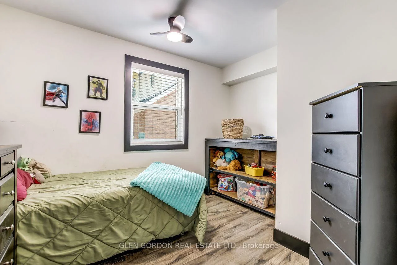 Photo 50 of 1620 Scott Street, London, East H — HOMEH