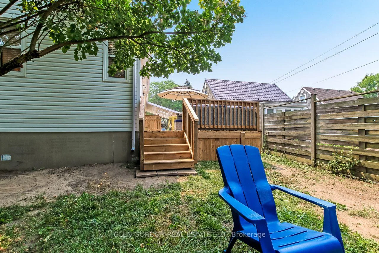Photo 65 of 1620 Scott Street, London, East H — HOMEH