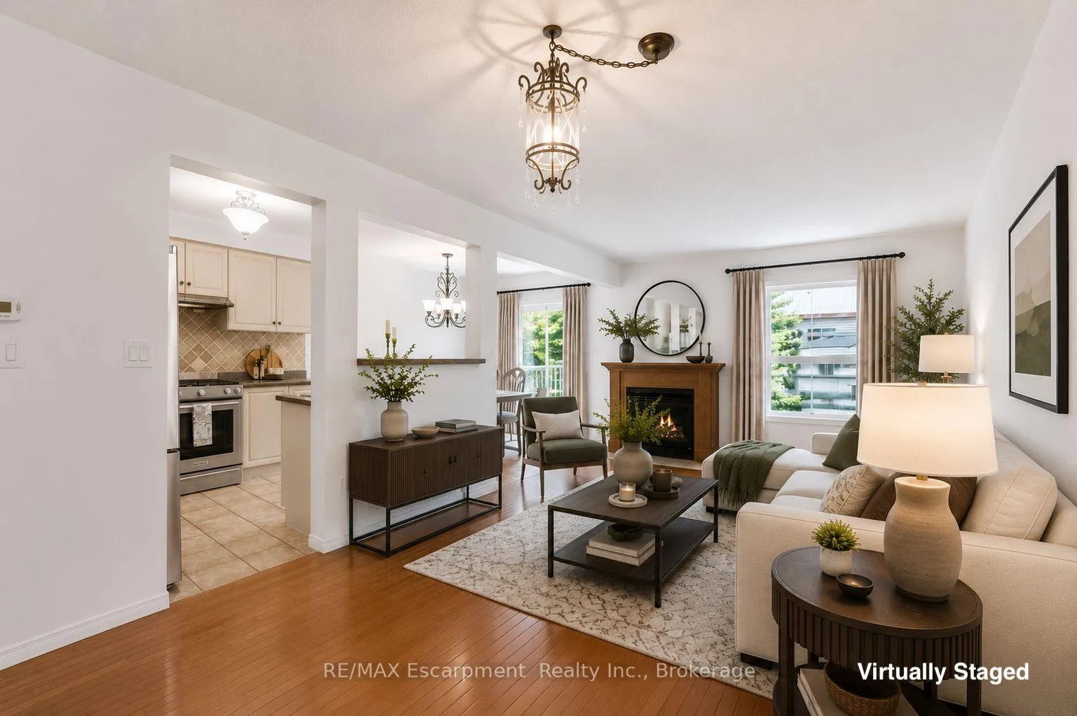 Photo 5 of 117 Frances Avenue, Hamilton, Lakeshore — HOMEH
