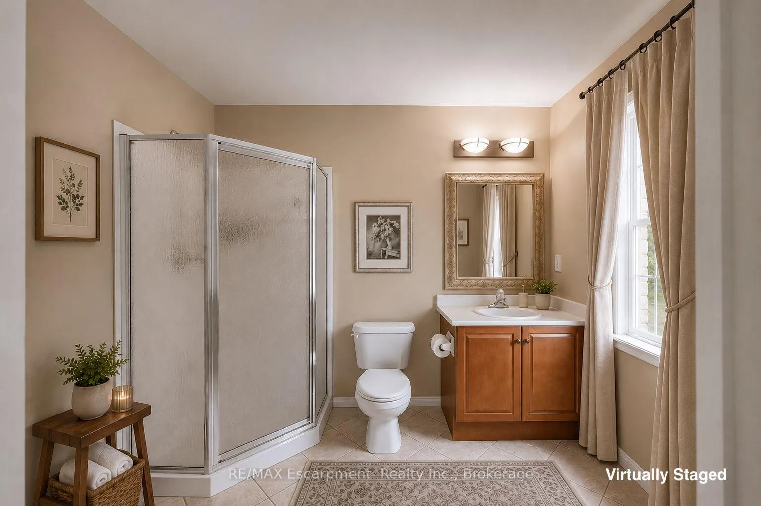 Photo 24 of 117 Frances Avenue, Hamilton, Lakeshore — HOMEH