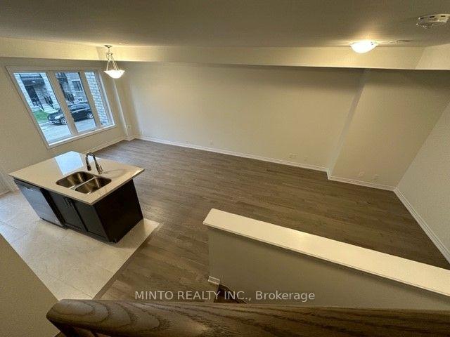 Photo 4 of 16 William Shearn Crescent, Markham, Angus Glen — HOMEH