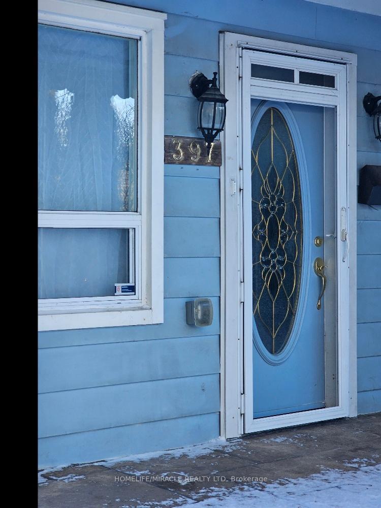 Photo 2 of 397 Pharmacy Avenue, Scarborough, Clairlea-Birchmount — HOMEH
