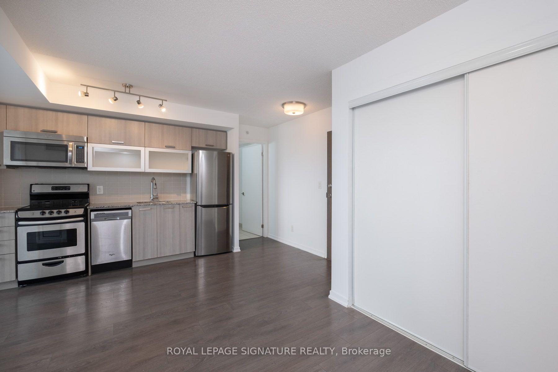Photo 10 of Unit 923, 68 Abell Street, Toronto, Little Portugal — HOMEH