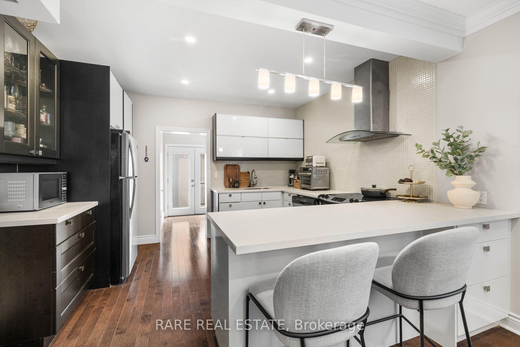 Photo 15 of 615 Miverton Boulevard, Toronto, Danforth — HOMEH