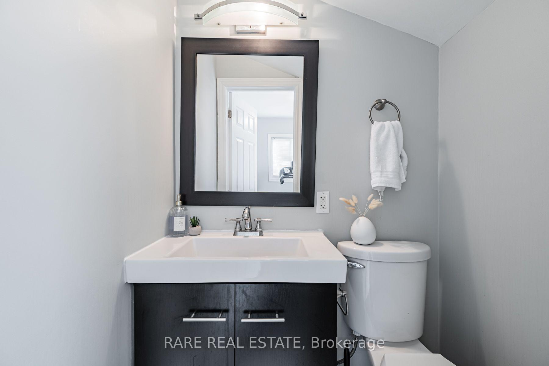 Photo 20 of 615 Miverton Boulevard, Toronto, Danforth — HOMEH
