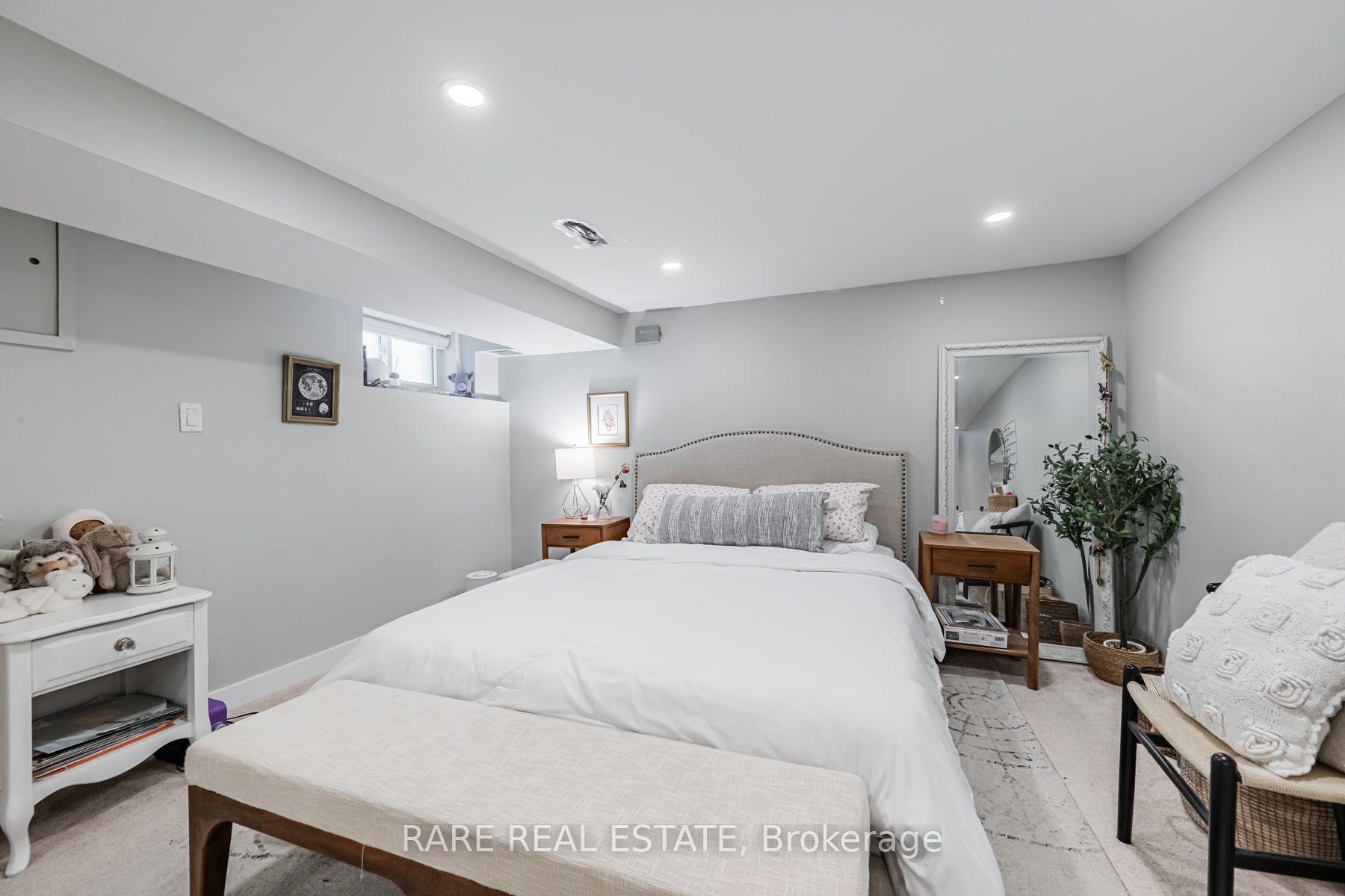 Photo 37 of 615 Miverton Boulevard, Toronto, Danforth — HOMEH