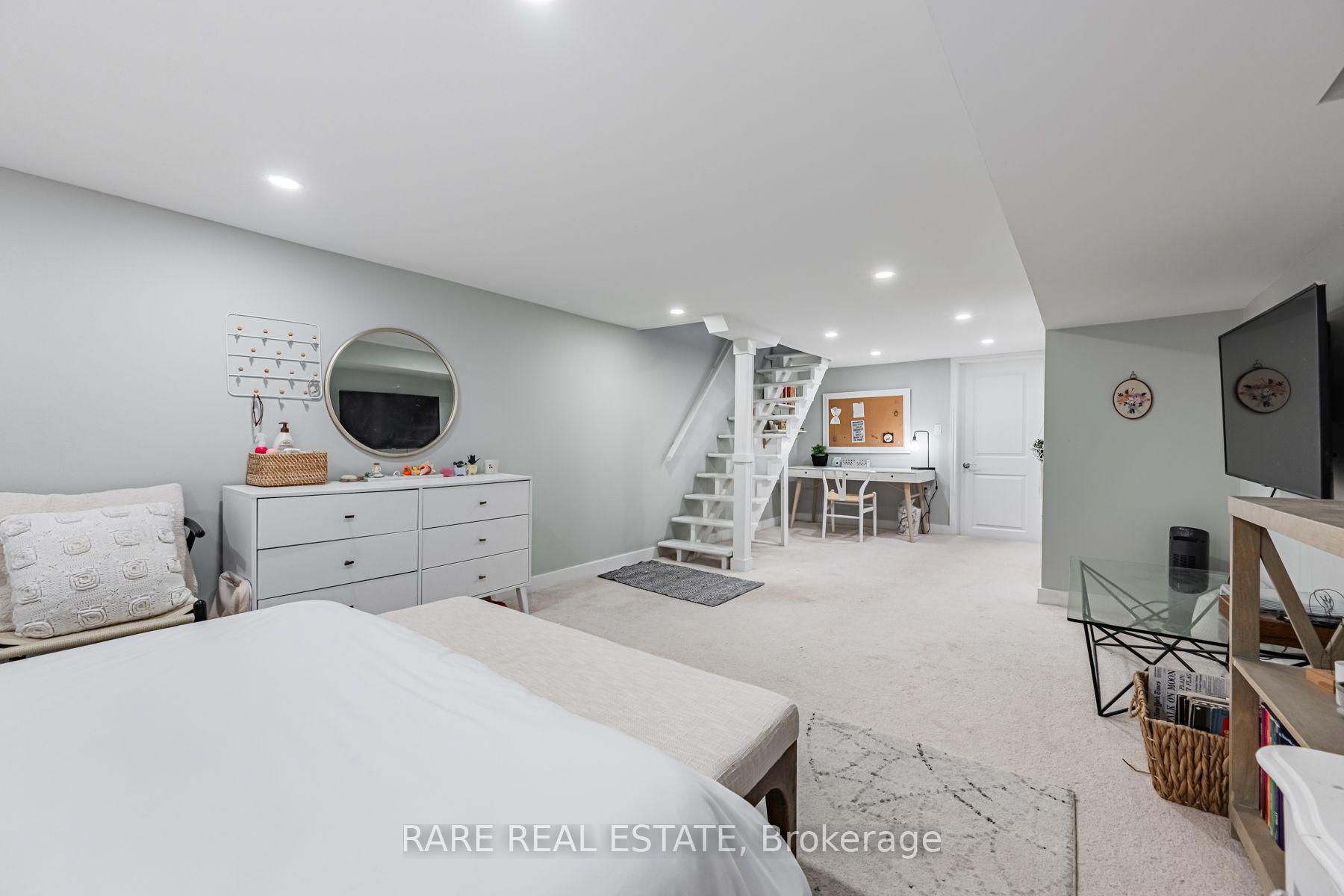 Photo 39 of 615 Miverton Boulevard, Toronto, Danforth — HOMEH