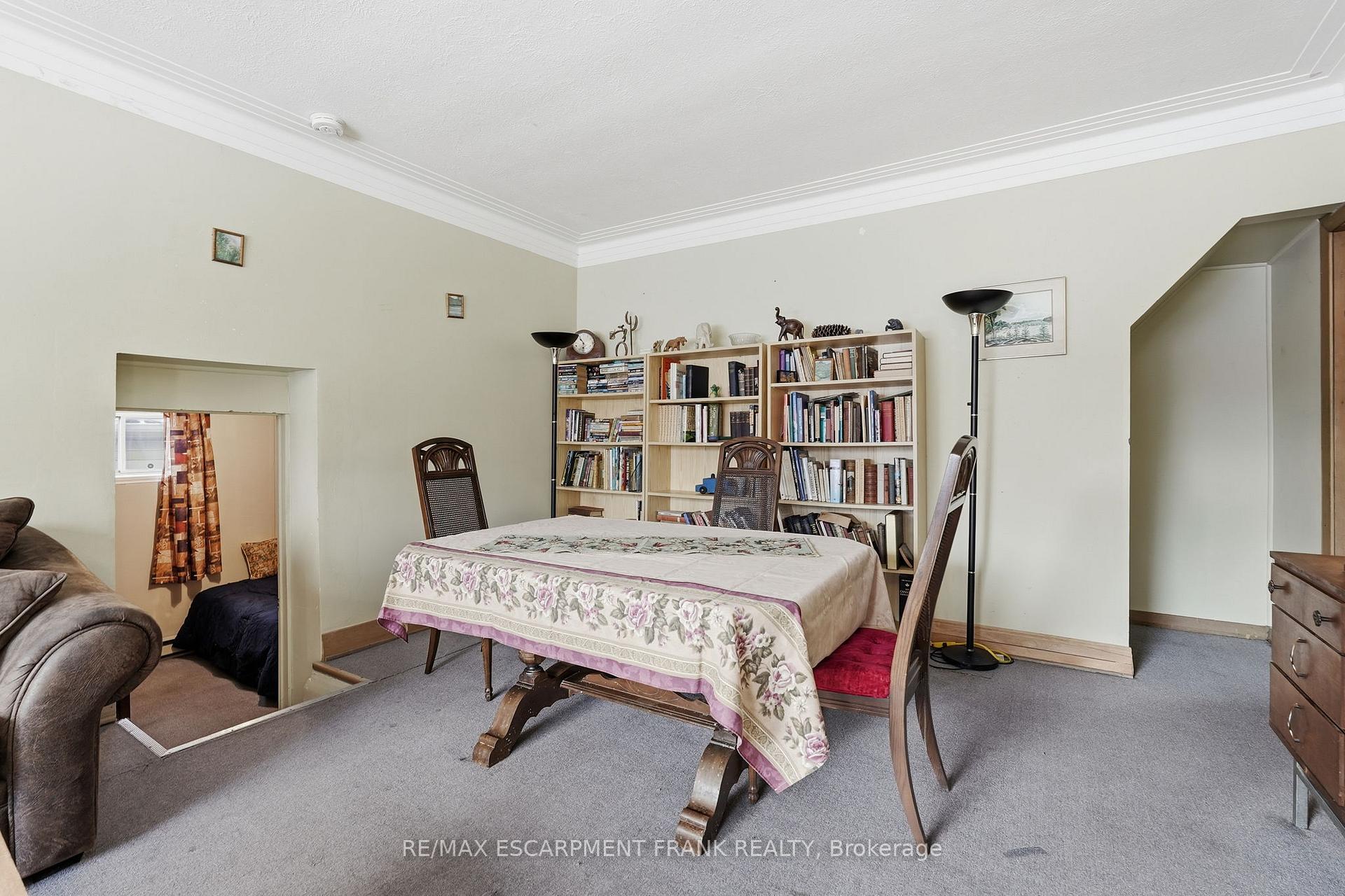 Photo 8 of 196 Glen Road, Hamilton, Westdale — HOMEH