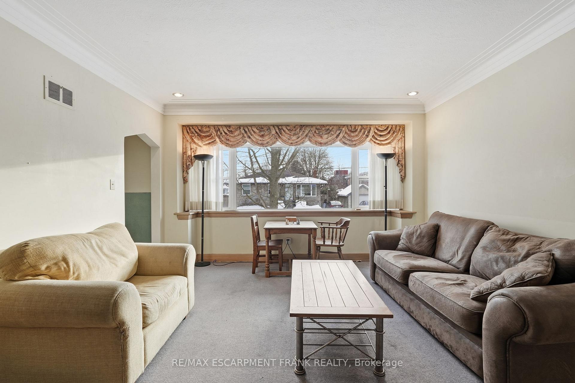 Photo 9 of 196 Glen Road, Hamilton, Westdale — HOMEH