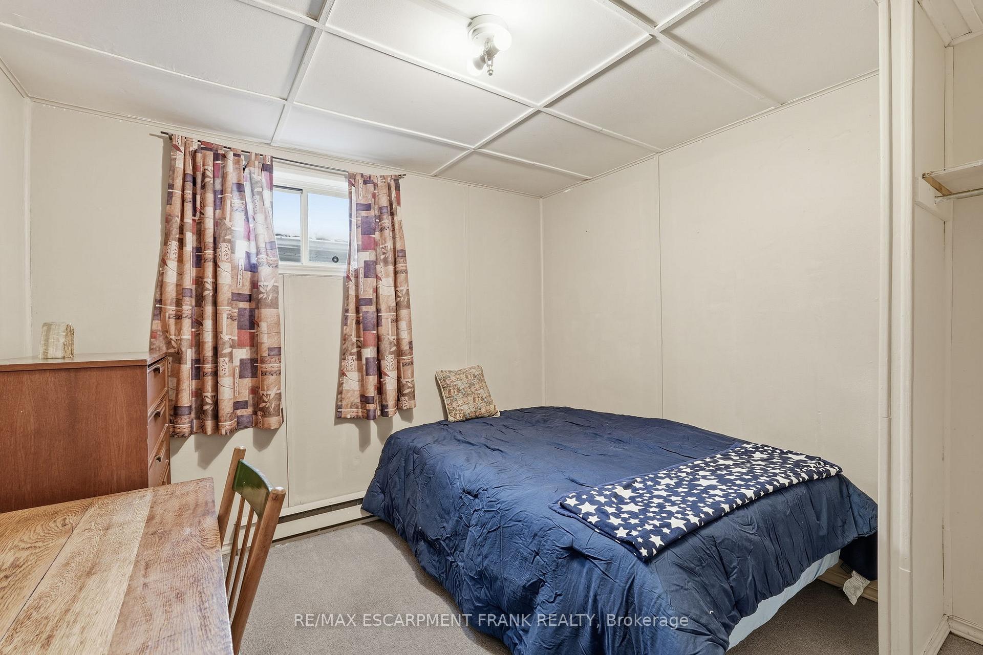 Photo 12 of 196 Glen Road, Hamilton, Westdale — HOMEH