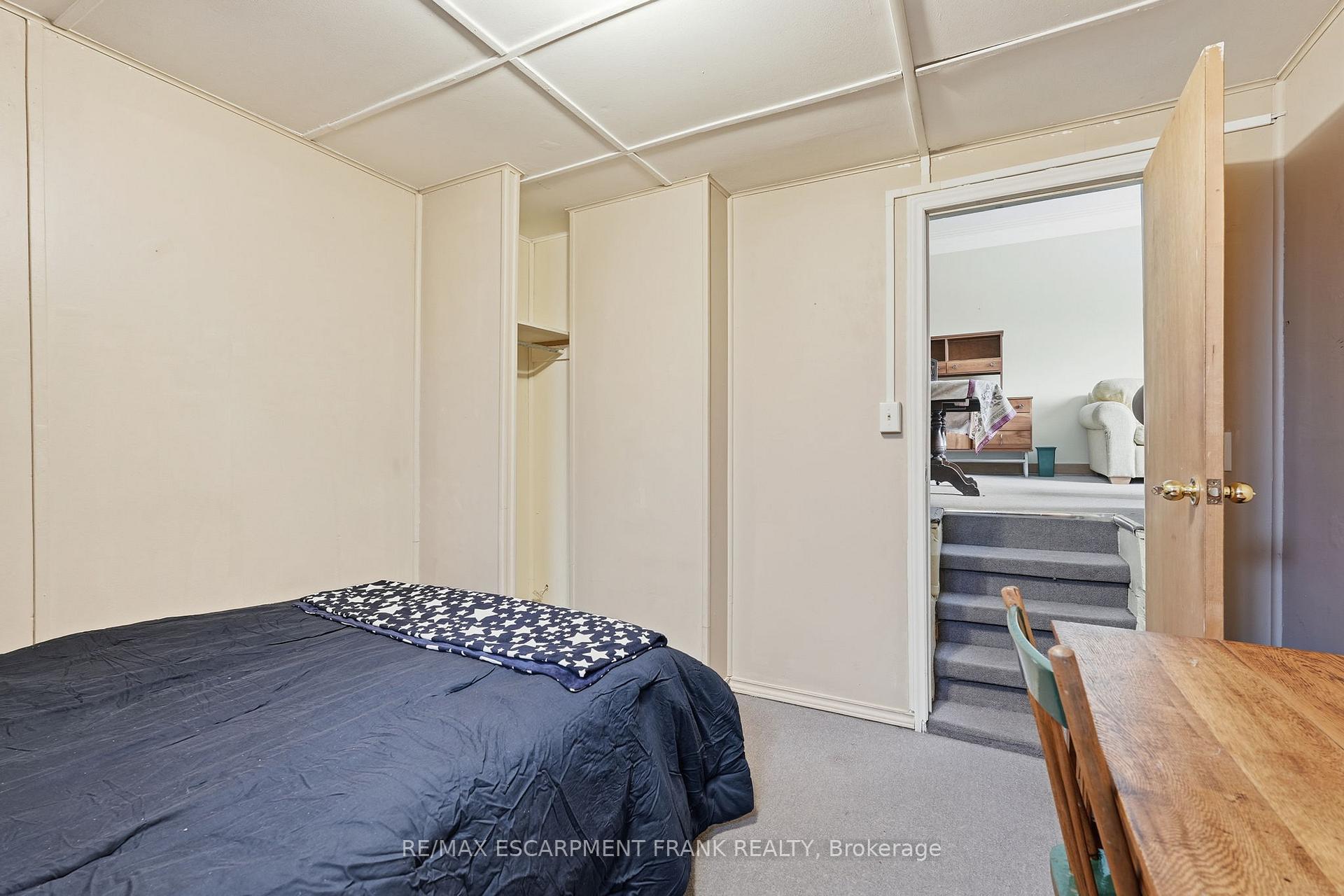Photo 13 of 196 Glen Road, Hamilton, Westdale — HOMEH