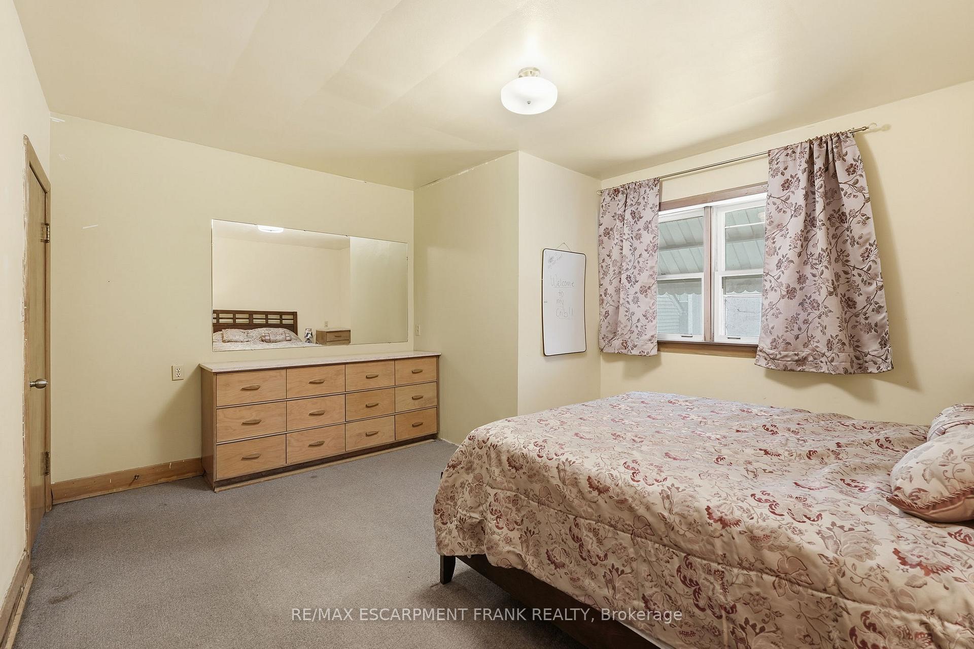 Photo 15 of 196 Glen Road, Hamilton, Westdale — HOMEH
