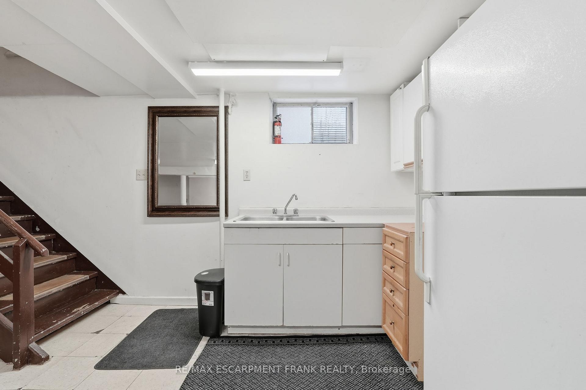Photo 23 of 196 Glen Road, Hamilton, Westdale — HOMEH