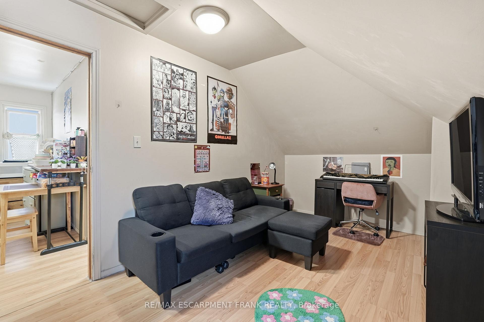 Photo 40 of 196 Glen Road, Hamilton, Westdale — HOMEH