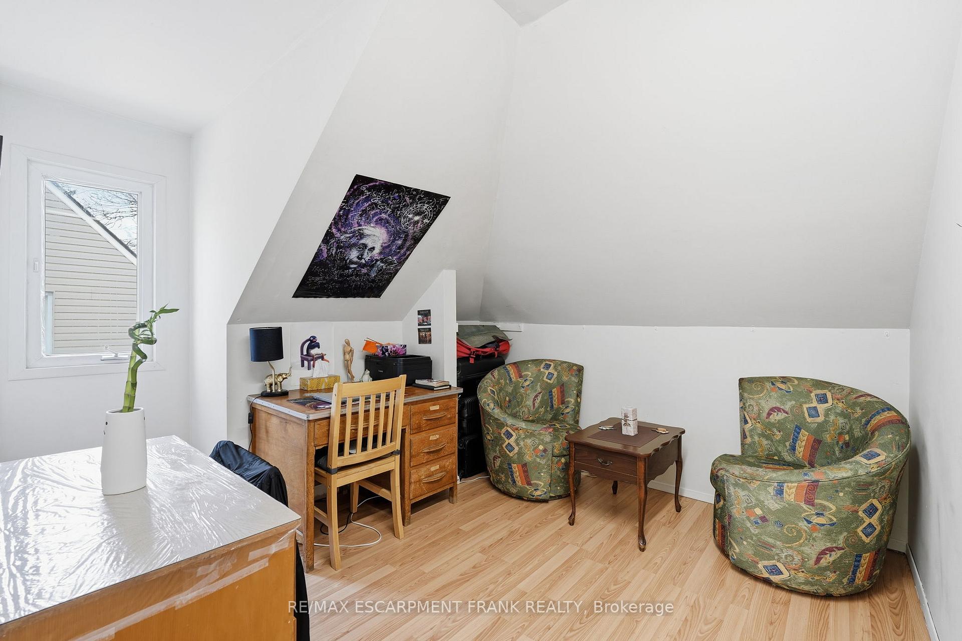 Photo 41 of 196 Glen Road, Hamilton, Westdale — HOMEH