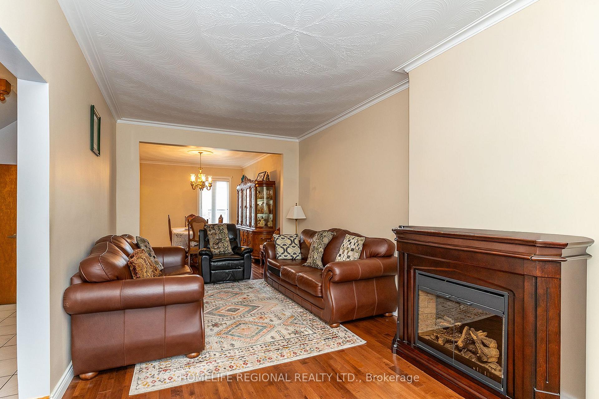 Photo 5 of 110 Grace Street, Toronto, Trinity-Bellwoods — HOMEH