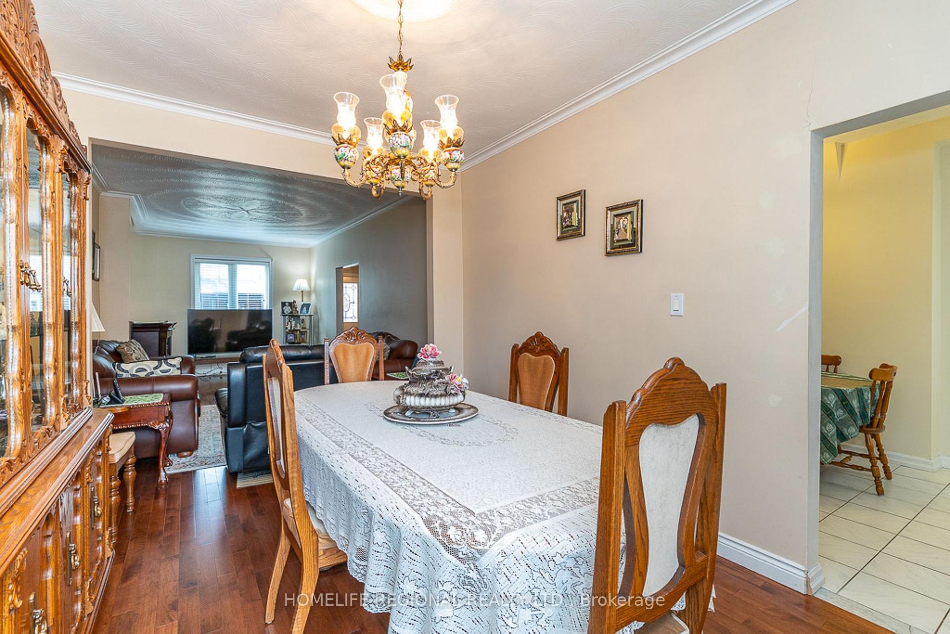 Photo 9 of 110 Grace Street, Toronto, Trinity-Bellwoods — HOMEH