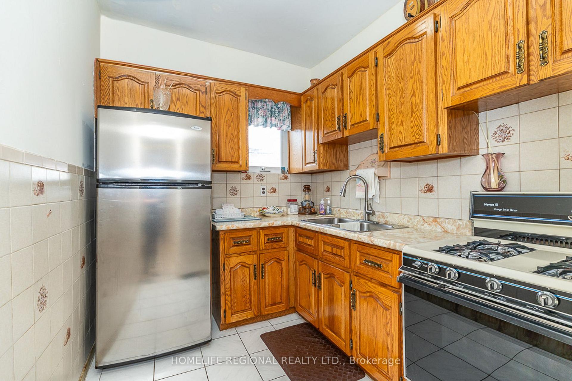 Photo 13 of 110 Grace Street, Toronto, Trinity-Bellwoods — HOMEH