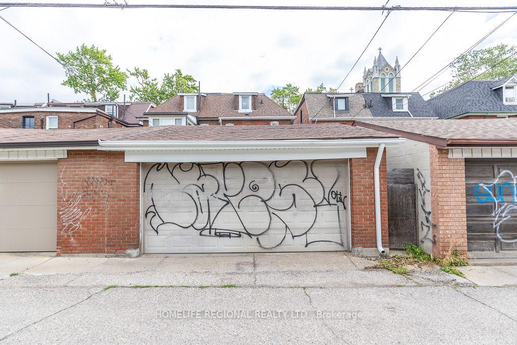 Photo 35 of 110 Grace Street, Toronto, Trinity-Bellwoods — HOMEH