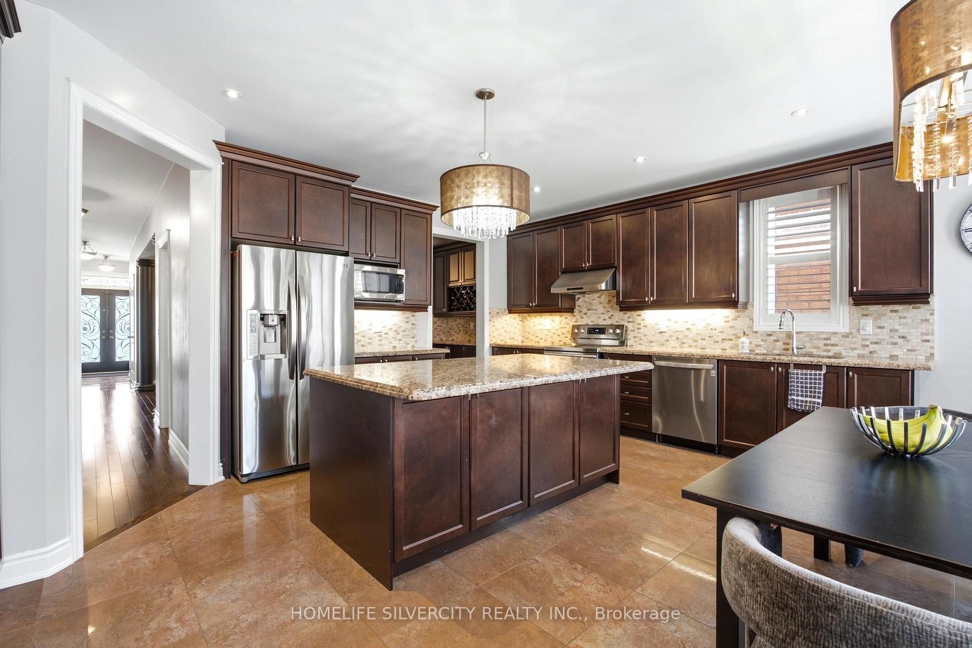 Photo 16 of 64 Scotchmere Crescent, Brampton, Bram East — HOMEH