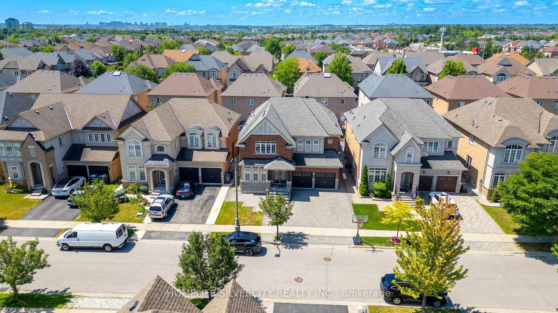 Photo 55 of 64 Scotchmere Crescent, Brampton, Bram East — HOMEH