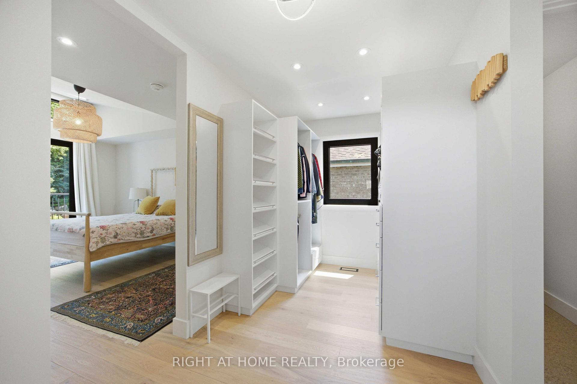 Photo 27 of 41 Bonnyview Drive, Etobicoke, Stonegate-Queensway — HOMEH