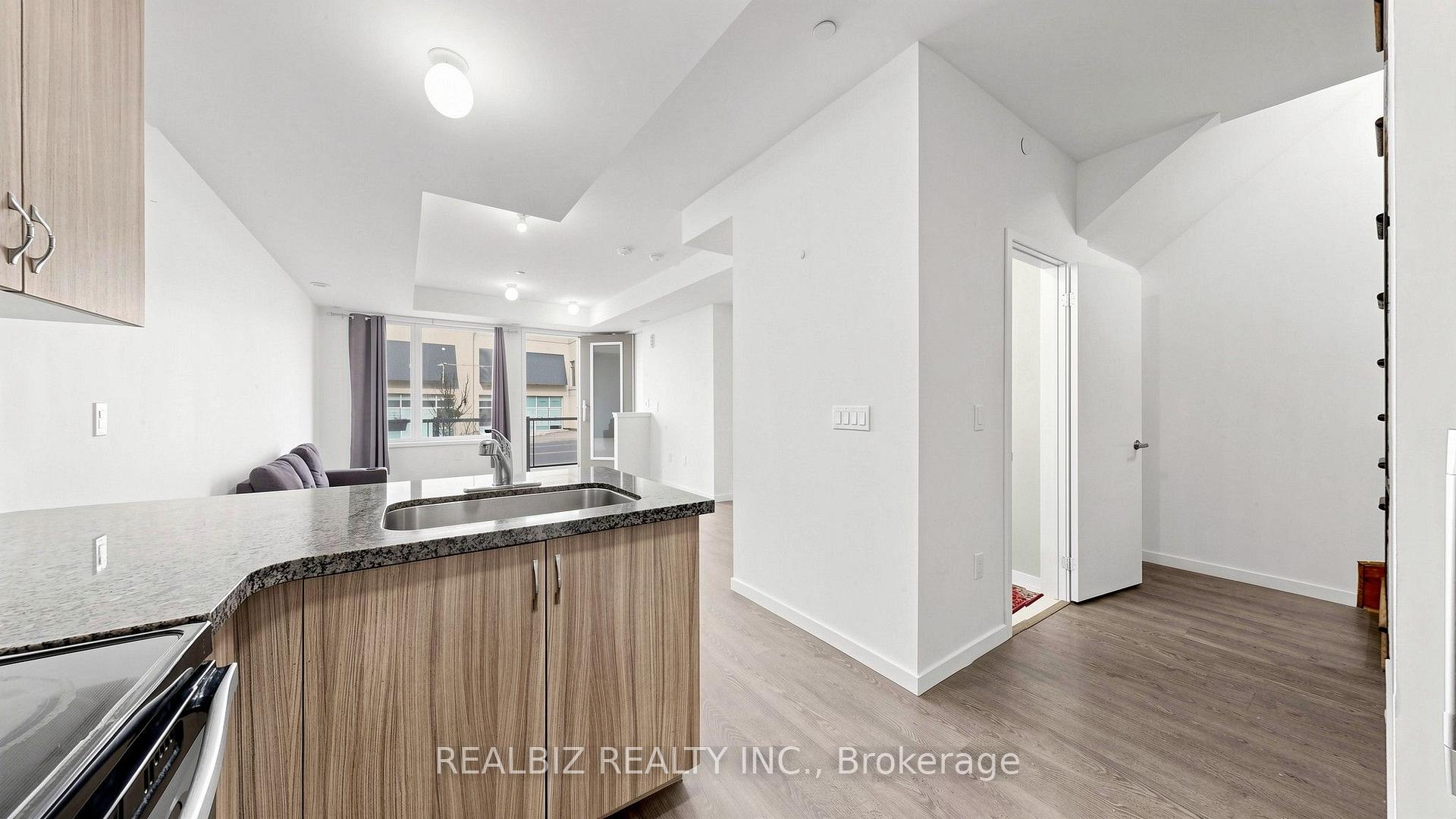 Photo 10 of Unit 99, 500 Alex Gardner Circle, Aurora, Aurora Village — HOMEH