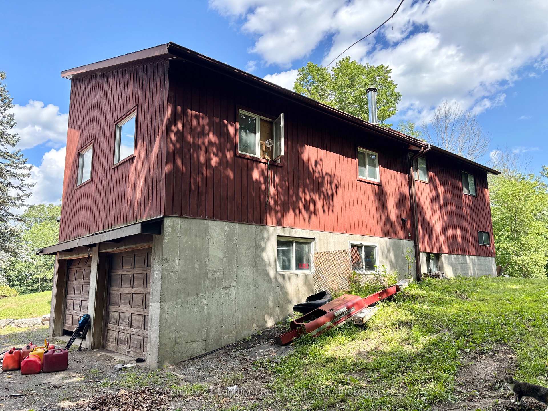 Photo 5 of 790 Clearview Road, Belleville, Thurlow Ward — HOMEH